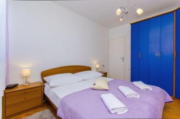 Apartments with WiFi Split - 13899, Split (photo 3)