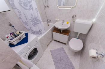 Apartments with WiFi Split - 13899, Split (photo 5)