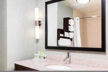 Holiday Inn Express & Suites Eureka by IHG, Юрика (фото 5)