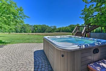 Lodge with Indoor Pool, Along Devils Lake Park, Merrimac (fotografie 3)