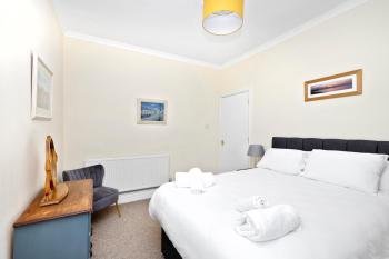 JOIVY Modern Flat on Rose Street, Edinburgh (fotografie 3)