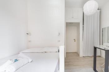 GuestHost - Bright Apt 600mt from Viale Zara!, Mailand (Foto 5)