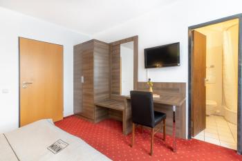 Hotel Leonet, Cologne (photo 5)