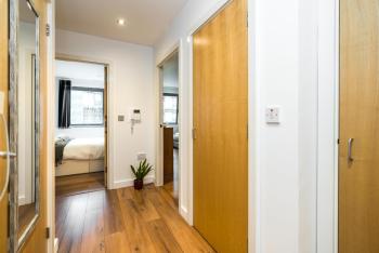 Direct Tube Links to Central London , Walk to Station one bedroom flat in Greater London, ID required, Londýn (fotografie 2)