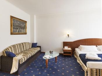 LHP Napoli Palace & SPA, Naples (photo 3)