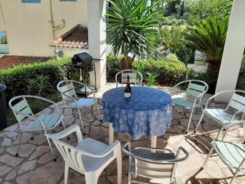 Pleasing apartment in Mpenitses with terrace, Benitses (foto 4)