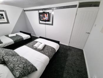 *10OR* Setup for your most relaxed & amazing stay + Free Parking + Free Fast WiFi *, Leeds (Foto 4)