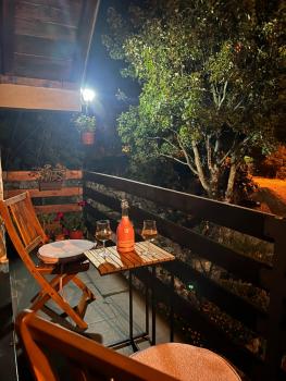house on the hill, Cetinje (fotografie 3)