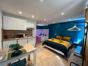 EDEN SUITE - Jacuzzi - Parking - Clim by Narbana, Narbona (zdjęcie 3)