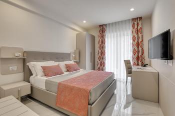 Vomero High Hotel, Naples (photo 4)