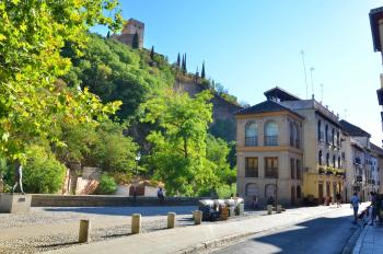 Nasrid Riverside - Apartamento 1 dormitorio en Paseo de los Tristes - Centro histórico, Granada (Foto 2)