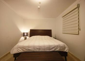 Spacious condo with private terrace & Pool, Palm-Eagle Beach (photo 4)