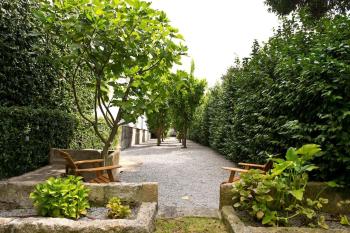 Boutique Rentals- Hidden Garden Porto's downtown, Porto (photo 5)