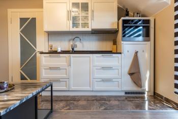 Deluxe Apartment mit Tiefgarage in Nähe Messe-BMW-Porsche-DHL-Flughafen-Flugzeugwerk der Deutsche Aircraft, Lipsk (zdjęcie 4)