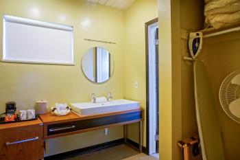 Inn at East Beach, Santa Barbara (photo 5)