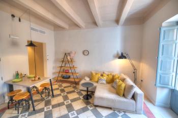 Charming & traditional flat in city center ESCH1-2, Валетта (фото 4)