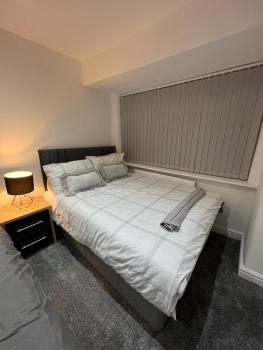 Droylsden Guest House, Manchester (photo 3)