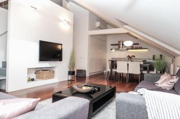 #stayhere - Spacious Luxury Town Hall 3BDR Apartment, Wilno (zdjęcie 4)