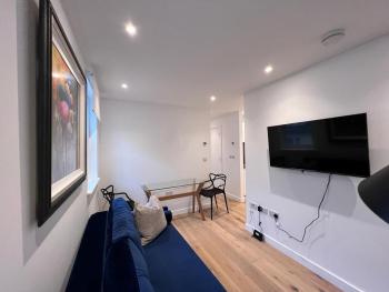 Chapel - Central Studio Apartment, Bath (photo 4)