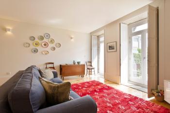 Boutique Rentals- Hidden Garden Porto's downtown, Porto (photo 4)