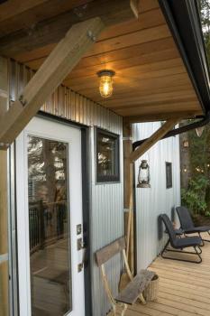 Tiny House Big View, Chilliwack (photo 5)