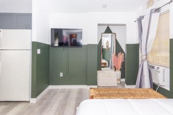 Studio Miami with Backyard - Heart of Downtown and Wynwood, Miami (foto 5)