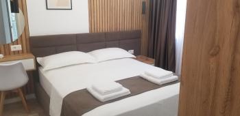 White Apartment, Tirana (photo 5)