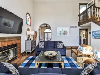 Stunning Plaza Home-Location Unbeatable-New Remodel, Канзас-Сити (фото 4)
