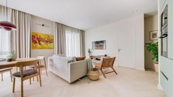 #stayhere - Brand New Unique Designer 1BDR in Trendy Neighbourhood, Vilnius (foto 2)