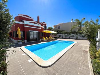 Sunshine Villa with Heated Pool, Faro (fotografie 2)
