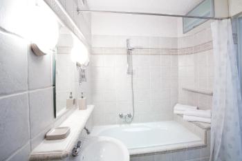 Mona Lisa Apartments - Kazimierz District, Kraków (photo 3)