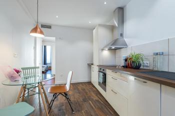 LE 323 PROM - BEACHFRONT - PARKING - NEAR TRAM &SUPERMARKET - AC - washing machine, Nice (fotografie 5)