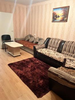 Ореховая горка Апартаменты с балконом и лифтом, Нарва (фото 2)