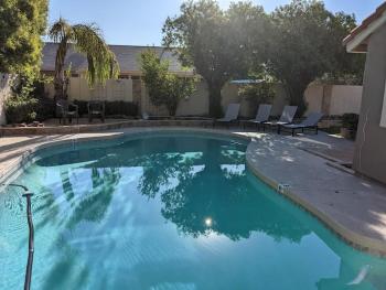 Heated Pool - Spacious, Cheerful Home 5br/3bath, Chandler (photo 3)