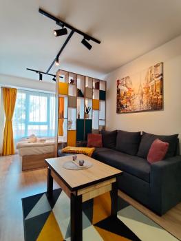Prime Location Studio - AC & Desk & Fast Wi-Fi by Flat Mаnager, Sofia (photo 2)