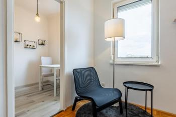 New with a View - Modern Studio, Vienna (photo 4)