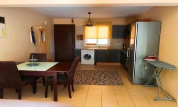 2 bedroom with private garden, walk to Nissi Beach, communal swimming pool, Ayia Napa (foto 4)