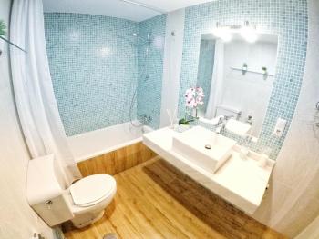 Panorama Córdoba Center, baño privado externo a la habitación, Córdoba (fotografie 5)