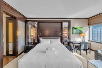 VDARA Beautiful suite on 22nd FLR Free Valet parking, Las Vegas (photo 4)