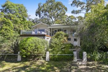 Whitecaps, Lorne (photo 3)