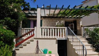 Studio apartment in Bol with sea view, terrace, air conditioning, WiFi 3634-1, Bol (foto 3)