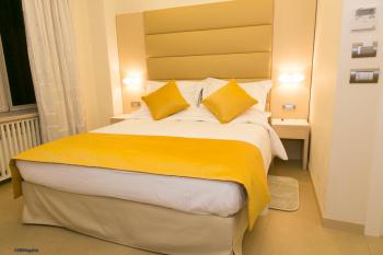 Augustana House and Suites, Řím (fotografie 5)