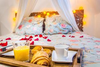 Jacuzzi® - La petite Romantique - FloBNB, Laon (zdjęcie 4)