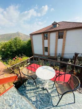 Tatin - Hotel & Café in Mtskheta, Mzcheta (Foto 5)