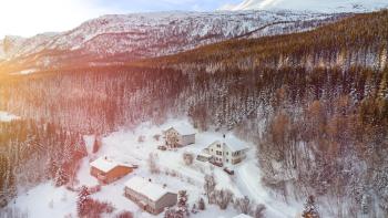 1st floor in the Lyngen Alps, whole house rentable, Lyngseidet (foto 2)
