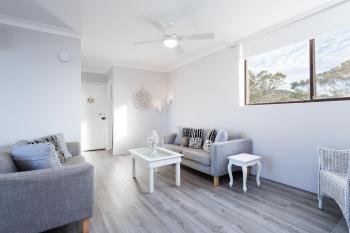 Bellevue, 7 4 Donald Street - renovated unit with air con and Wi-Fi with views & central to CBD, Nelson Bay (Foto 3)
