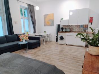 Cozy studio in Friedrichshain, 4 quiet guests only, Berlin (photo 3)