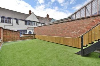 Luxury 3 Bed Apartment - HUGE OUTDOOR TERRACE & Amazing Transport Links, Londýn (fotografie 2)