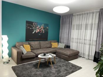 Modern Apartment at Train Station, Tirana (photo 2)