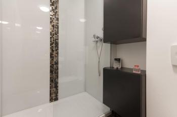 Gorgeous central flat with garage, Lublaň (fotografie 3)